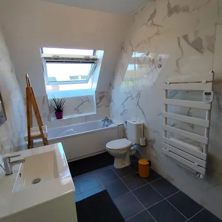 La Flandre Entre Campagne Et Littoral * Broxeele