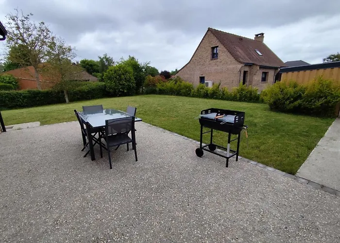 Holiday home La Flandre Entre Campagne Et Littoral *