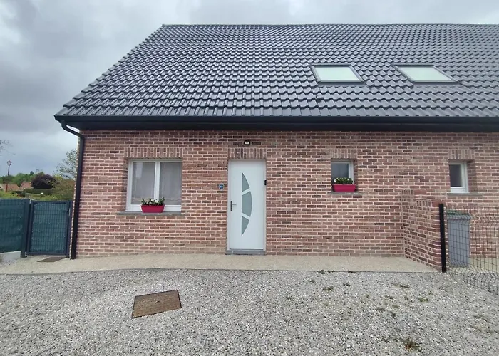 Holiday home La Flandre Entre Campagne Et Littoral *